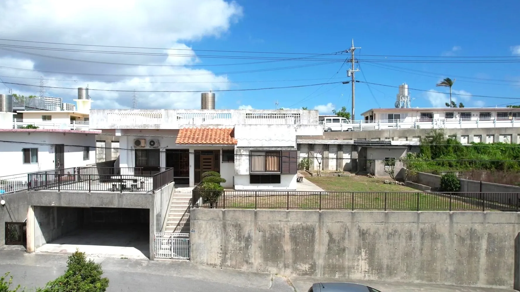 沖縄市比屋根 中古住宅